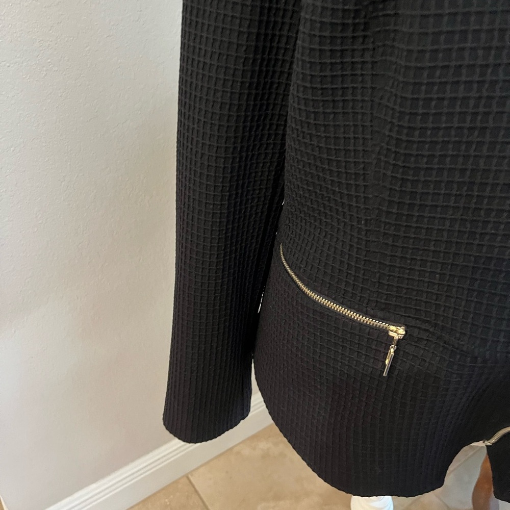 Beautiful NEW Chicos jacket - Picture 3 of 8
